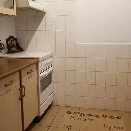 Apartment Studio Az Egyetem Mellett *